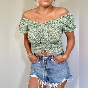 Flower print cropped top